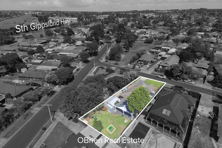 3 Glenwood Court, Cranbourne VIC 3977