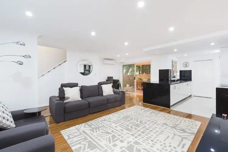 6/80-82 Flora Street, Kirrawee NSW 2232