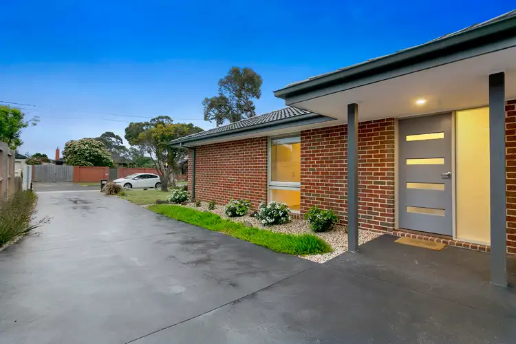 1/44 East Road, Seaford VIC 3198