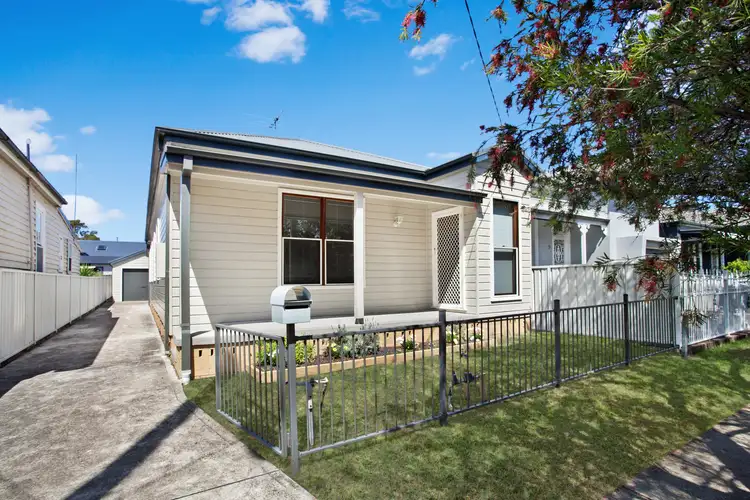 3 Eddy Street, Hamilton NSW 2303
