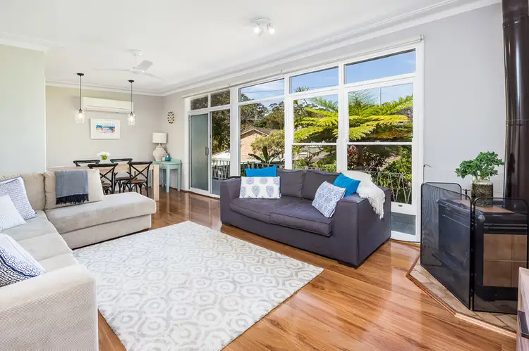 16 Wylie Street, Kirrawee NSW 2232