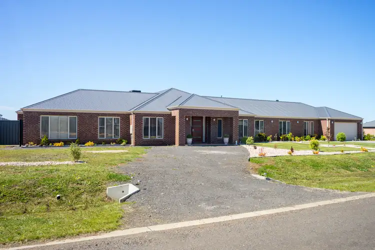 Second view of Homely house listing, 5 Mia Bella Drive, Hopetoun Park VIC 3340
