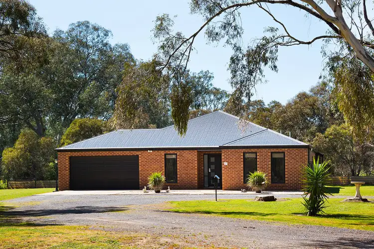 1 Clyde Street, Newstead VIC 3462