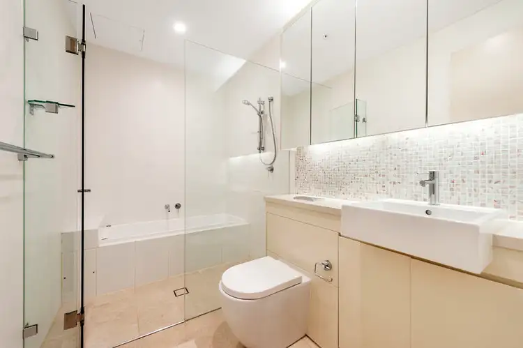 Fifth view of Homely apartment listing, 18.06/7-9 Gibbons Street, Redfern NSW 2016