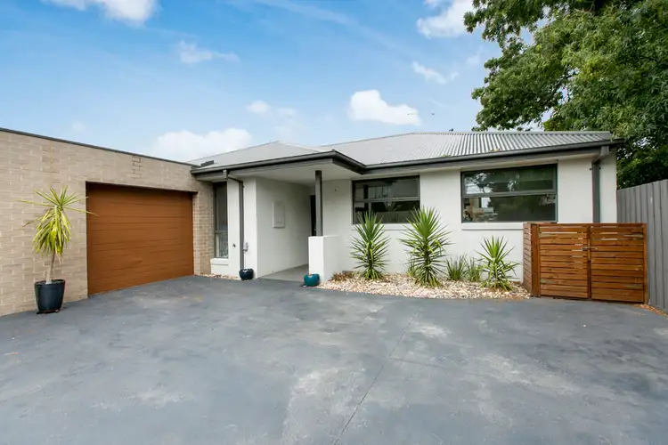 2/66 Thames Promenade, Chelsea VIC 3196