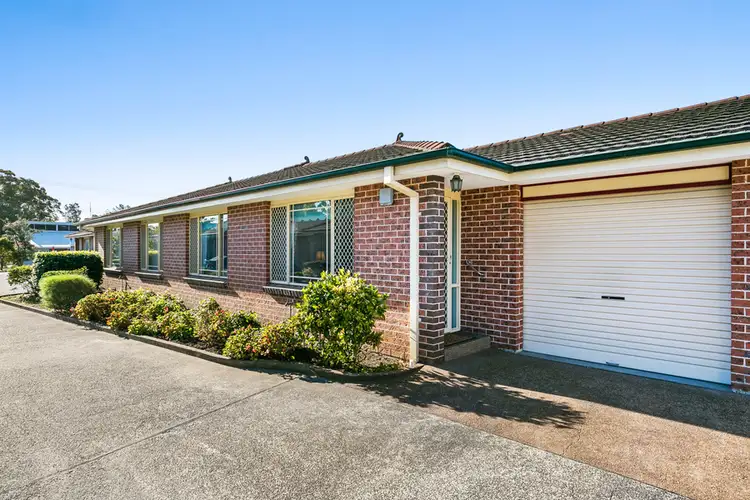 17/293-295 Henry Parry Drive, Wyoming NSW 2250