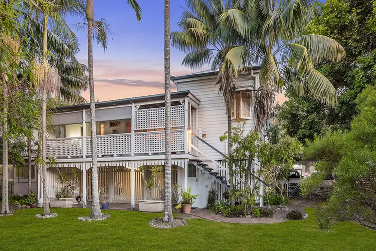 2354 Wynnum Road, Wynnum QLD 4178