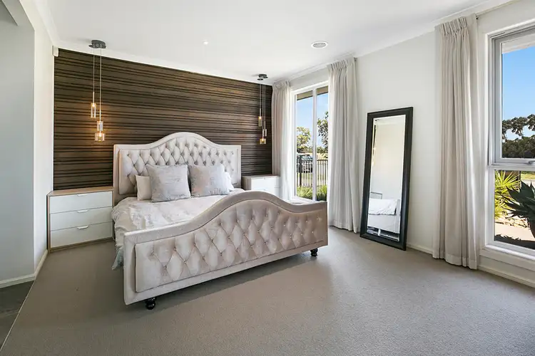 Second view of Homely house listing, 5 Fortuna Crescent, Cranbourne West VIC 3977