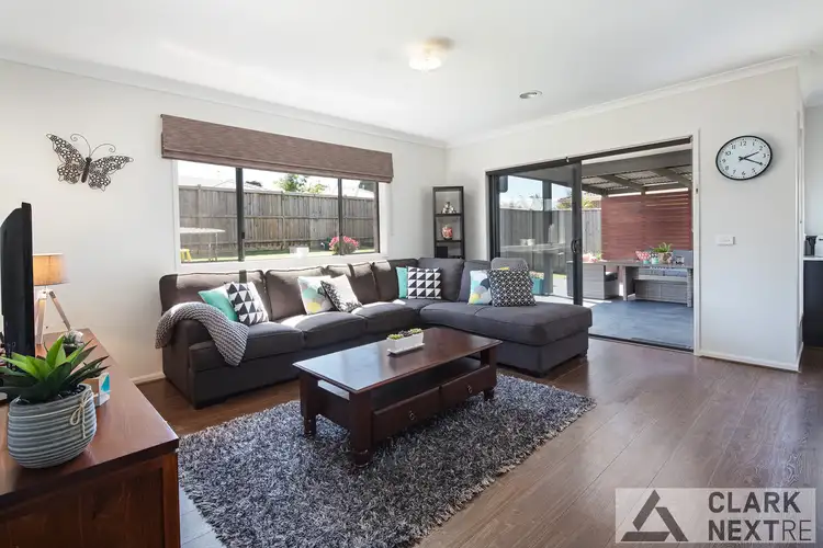 Sixth view of Homely house listing, 14 Highland Way, Warragul VIC 3820