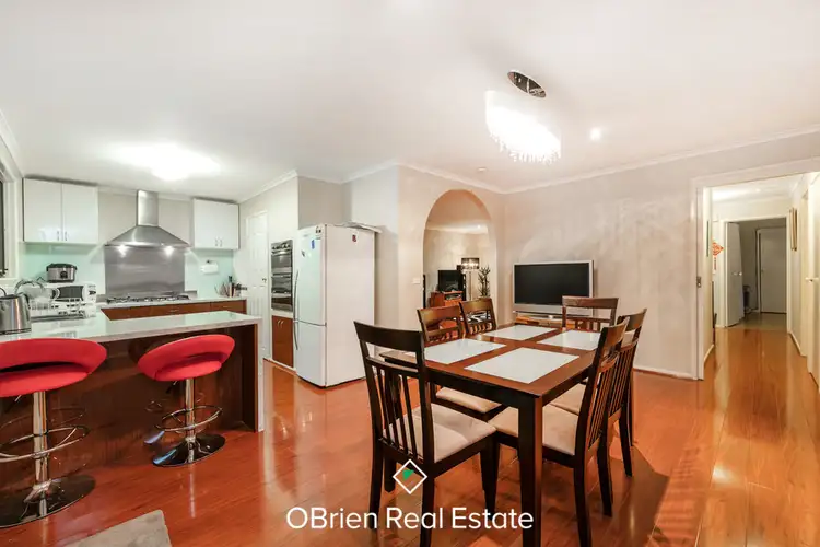 Fourth view of Homely house listing, 6 Redman Close, Narre Warren VIC 3805