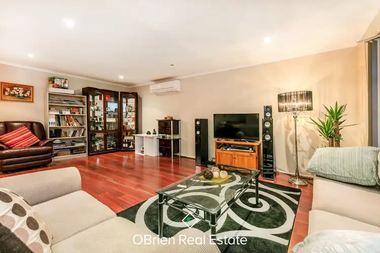 Fifth view of Homely house listing, 6 Redman Close, Narre Warren VIC 3805