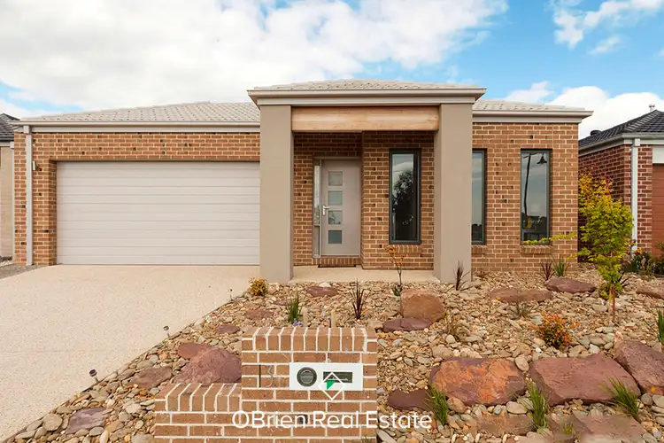 13 Red Poll Road, Cranbourne West VIC 3977
