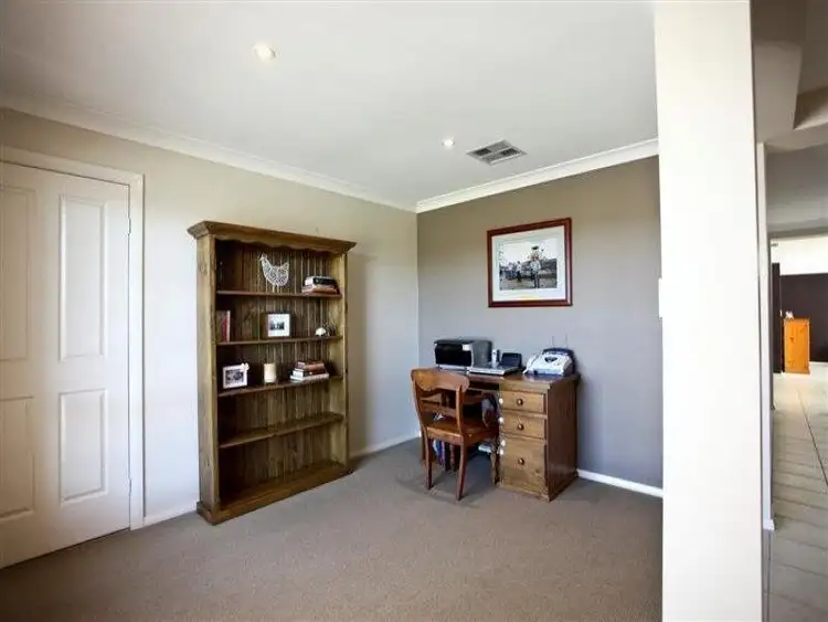 Sixth view of Homely house listing, 12 Hastings Court, Dubbo NSW 2830