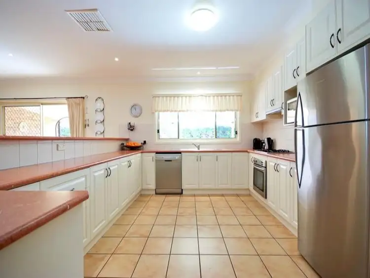Fifth view of Homely house listing, 5 Namoi Crescent, Dubbo NSW 2830