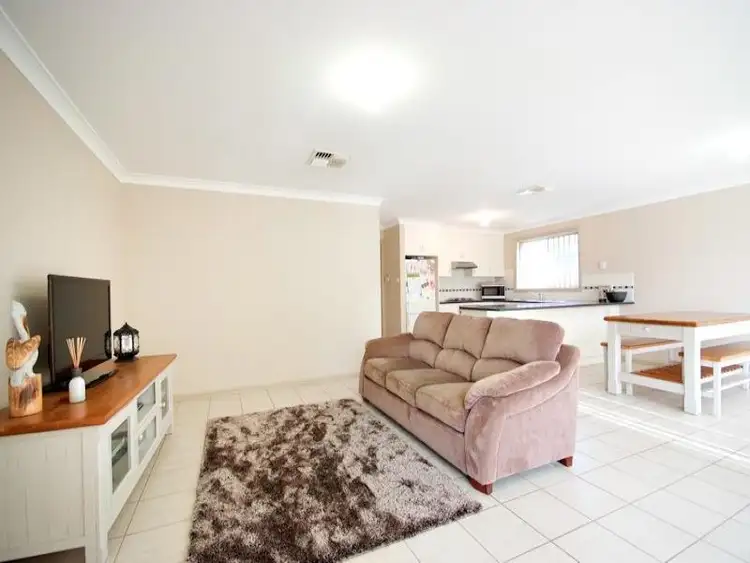 Main view of Homely semi-detached listing, 2/11 Magpie Close, Dubbo NSW 2830