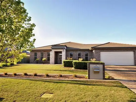 Main view of Homely house listing, 19 Merion Way, Dubbo NSW 2830