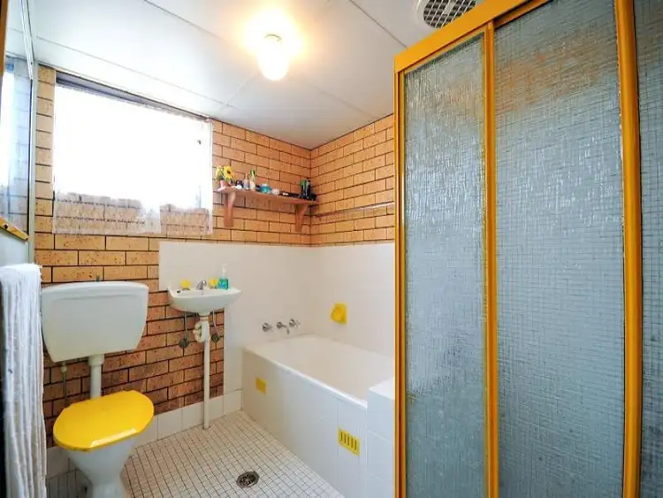 Sixth view of Homely unit listing, 1/274 Brisbane Street, Dubbo NSW 2830