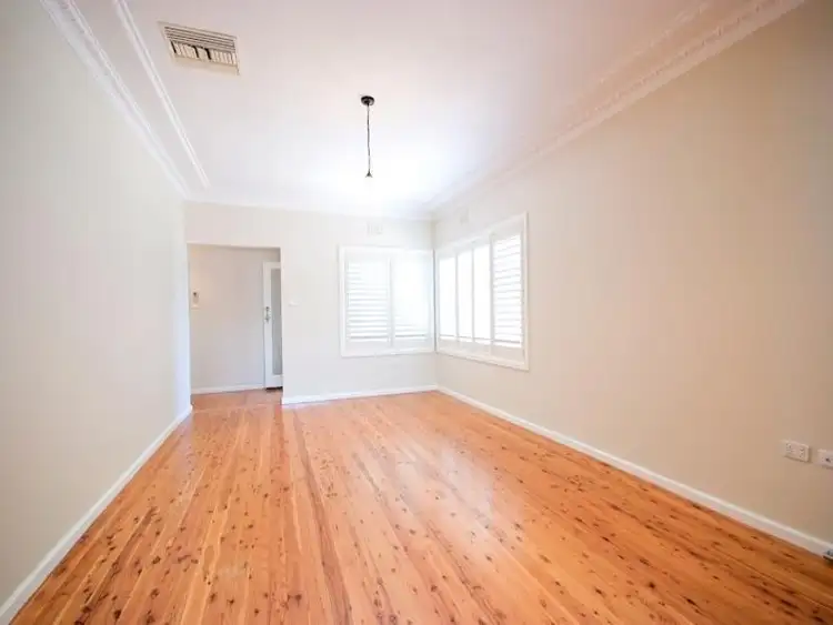 Fifth view of Homely house listing, 114 Palmer Street, Dubbo NSW 2830