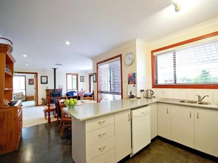 Third view of Homely house listing, 10 Treverrow Court, Dubbo NSW 2830