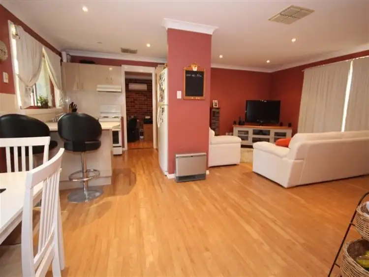 Fifth view of Homely house listing, 10 Kingfisher Street, Dubbo NSW 2830