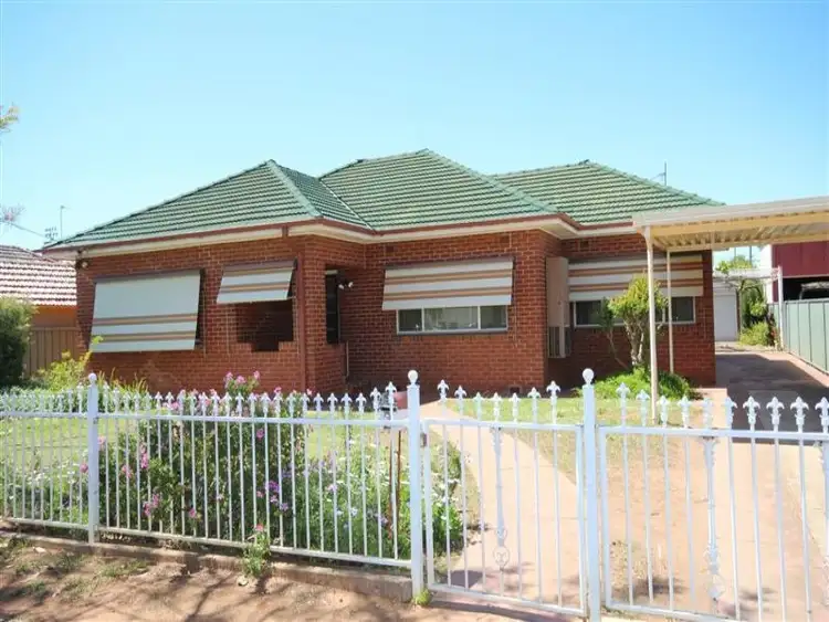 Main view of Homely house listing, 2 Queen Street, Dubbo NSW 2830
