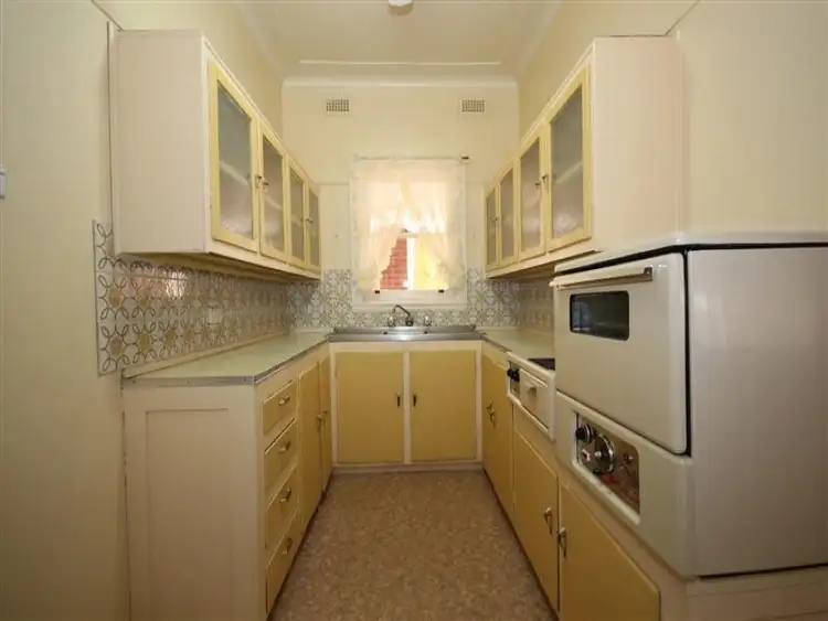 Second view of Homely house listing, 2 Queen Street, Dubbo NSW 2830