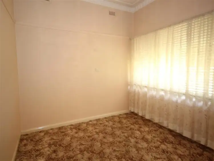 Sixth view of Homely house listing, 2 Queen Street, Dubbo NSW 2830
