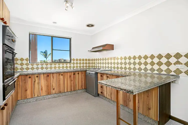Fifth view of Homely house listing, 10 Blackwood Avenue, Clovelly NSW 2031