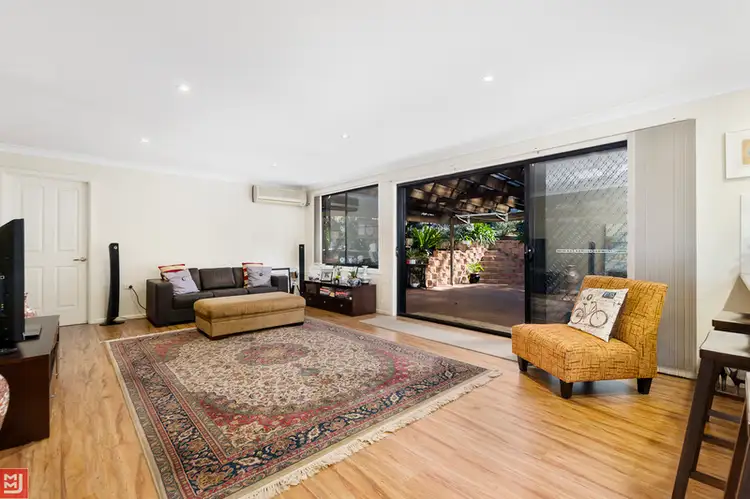 Fifth view of Homely house listing, 382 Northcliffe Drive, Lake Heights NSW 2502