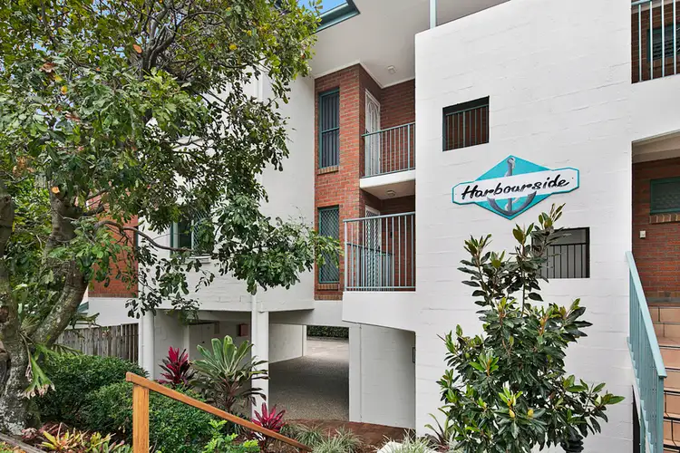 Main view of Homely unit listing, 4/30 Edith Street, Wynnum QLD 4178