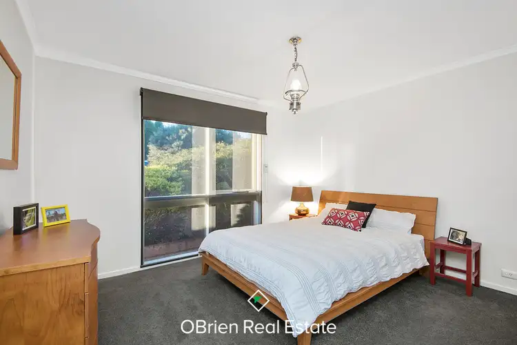 Fifth view of Homely house listing, 11 Georgette Crescent, Endeavour Hills VIC 3802