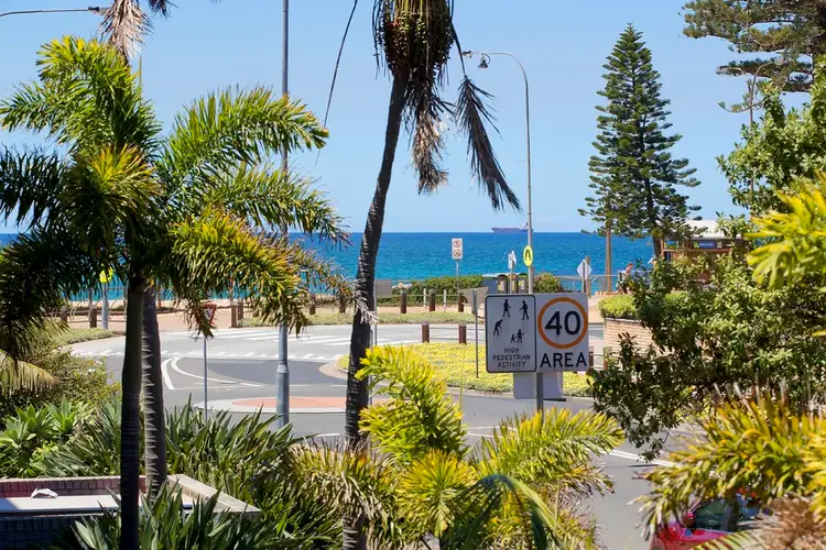 Sixth view of Homely apartment listing, 2/98 Dee Why Parade, Dee Why NSW 2099