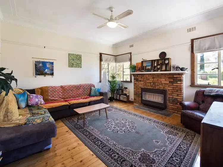 Second view of Homely house listing, 7 Douglas Crescent, Castlemaine VIC 3450