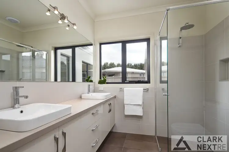 Fifth view of Homely house listing, 24 Kensington Drive, Warragul VIC 3820