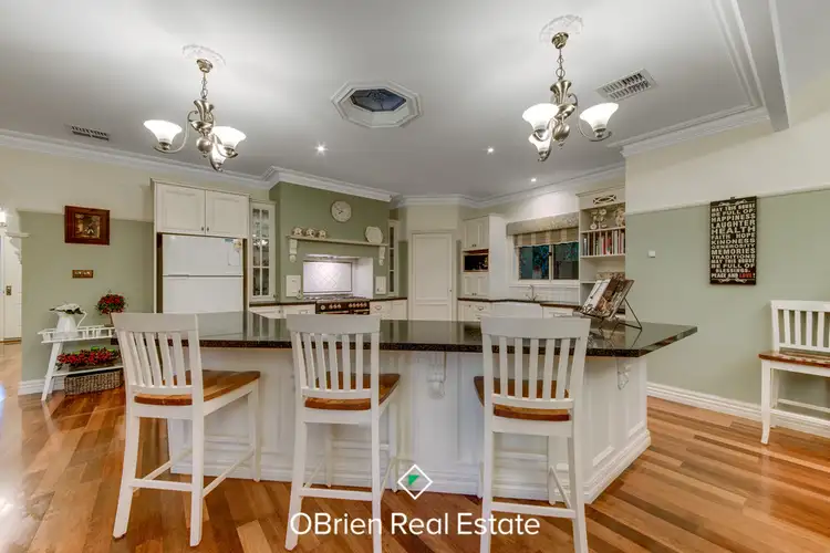 Second view of Homely house listing, 7 Highgrange Way, Narre Warren North VIC 3804