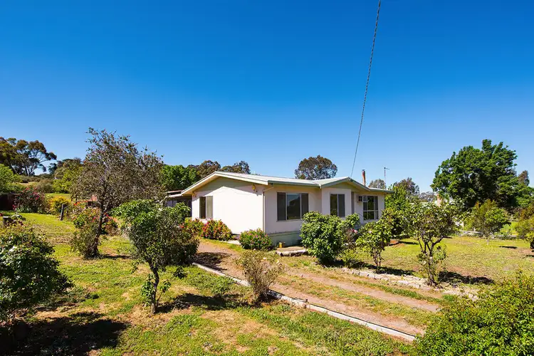 14 Stump Street, Maldon VIC 3463