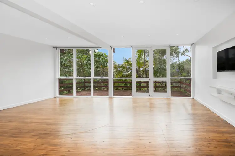 16 Timaru Place, Kirrawee NSW 2232
