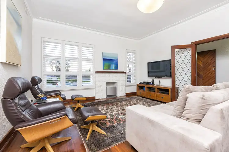Sixth view of Homely house listing, 8 Sunnyside Road, Floreat WA 6014