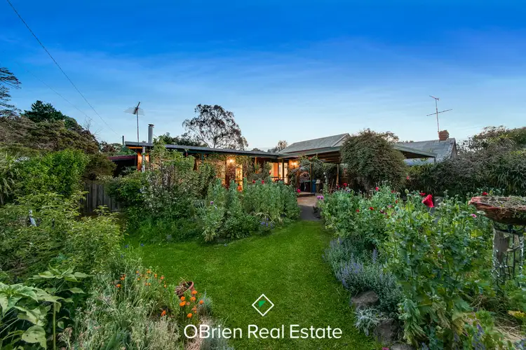 34 Glenalva Parade, Cannons Creek VIC 3977