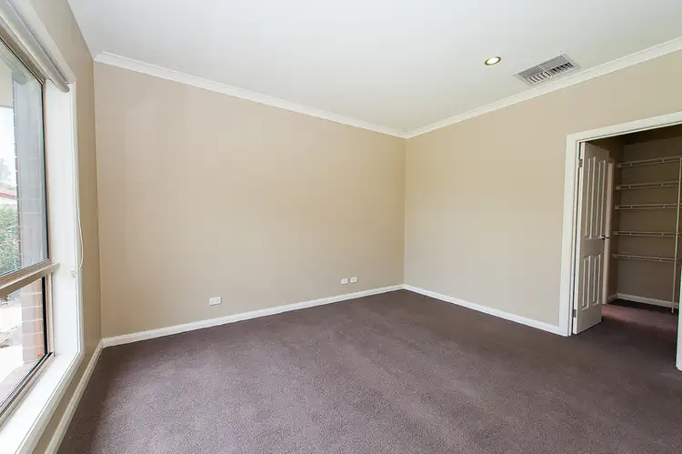 Fifth view of Homely house listing, 18 Shepherd Court, Thurgoona NSW 2640