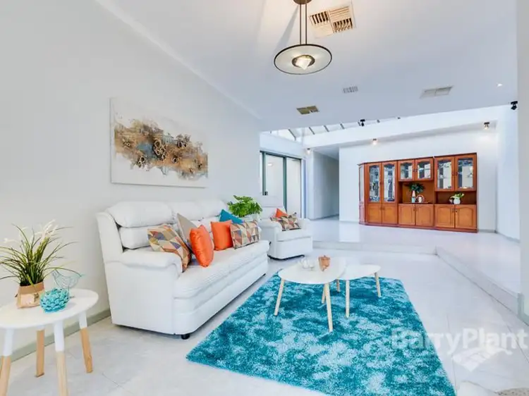 Fifth view of Homely house listing, 14 Honeyeater Crescent, Taylors Lakes VIC 3038