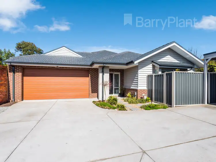 2/3 Cassia Court, Wantirna VIC 3152