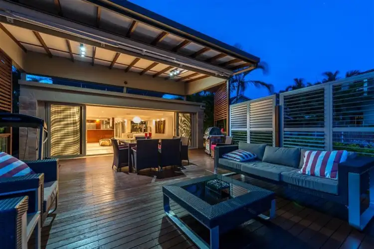 144 Rio Vista Boulevard, Broadbeach Waters QLD 4218