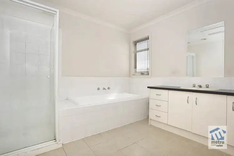 Fifth view of Homely townhouse listing, 13/101-107 Golf Links Road, Berwick VIC 3806