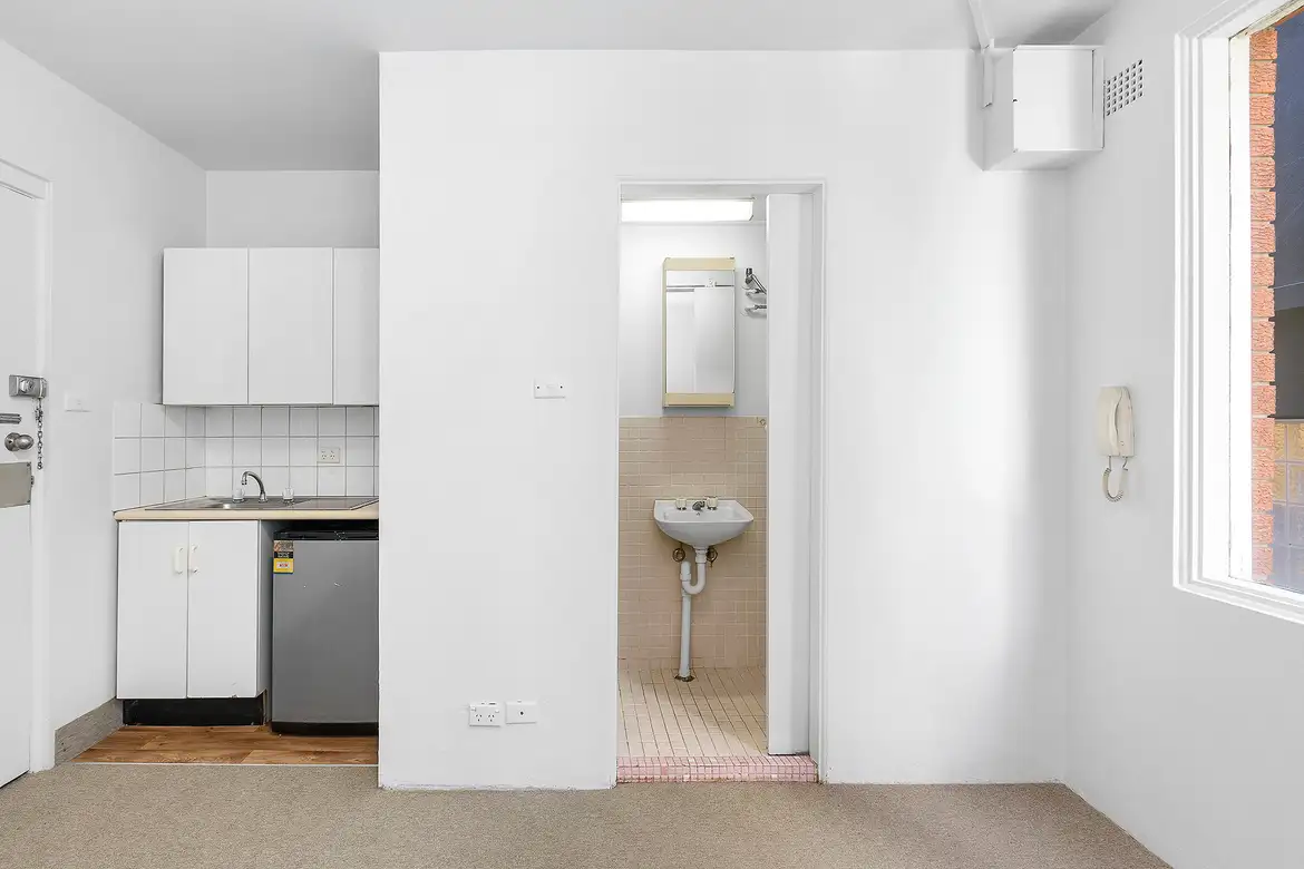 Main view of Homely apartment listing, 10/6 Underwood Street, Paddington NSW 2021