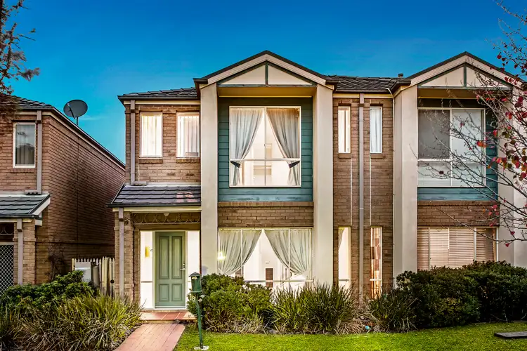 18 Durack Circuit, Taylors Hill VIC 3037