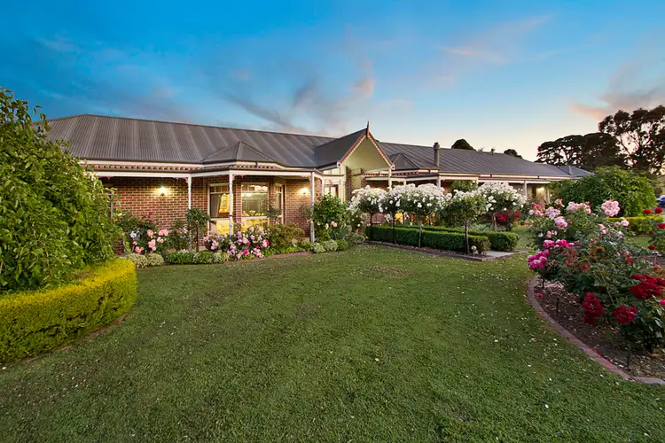 264 Army Road, Pakenham VIC 3810