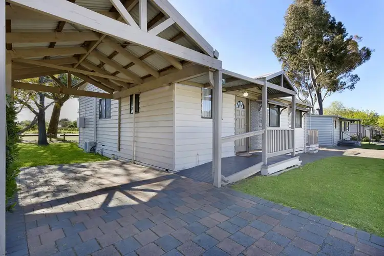 7 Spotted Gum Drive, Lake Hume Resort, Albury NSW 2640