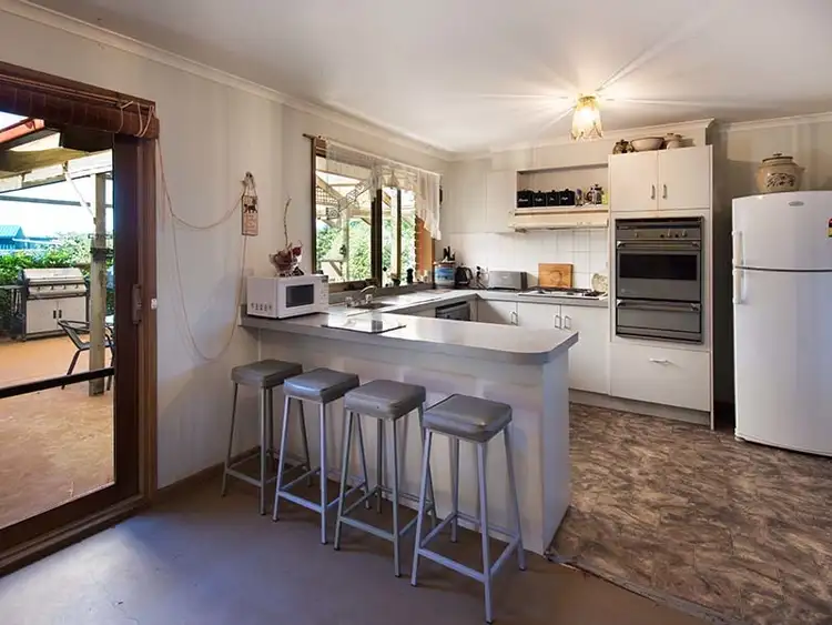 Fifth view of Homely rural property listing, 8 Jockey Drive, Newstead VIC 3462