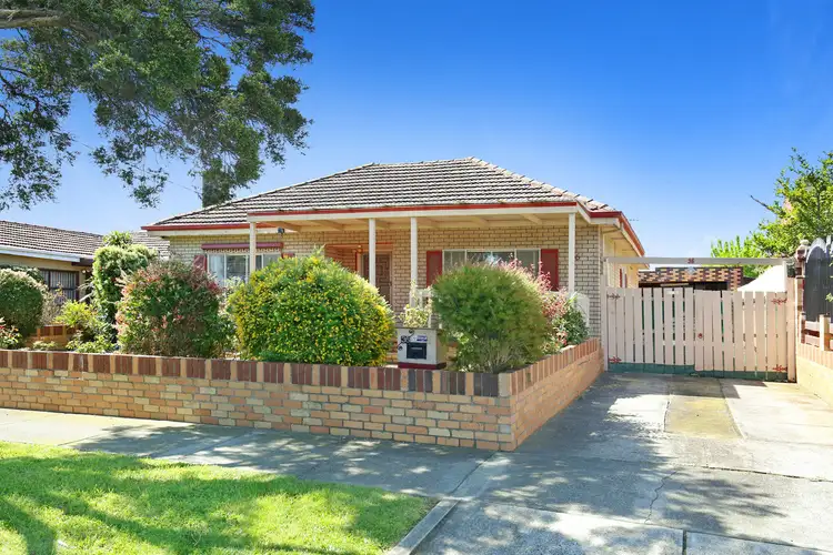 36 Scott Grove, Kingsbury VIC 3083